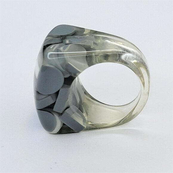 Chunky Square Resin Lucite Ring With Grey And White Pill Beads See Through Ring - Picture 8 of 11